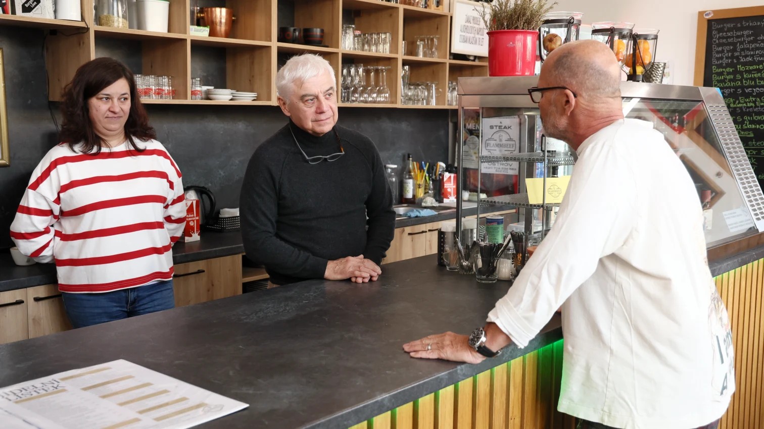 Ano, šéfe! - 09x07 - FLAMMBEEF BURGER & STEAK